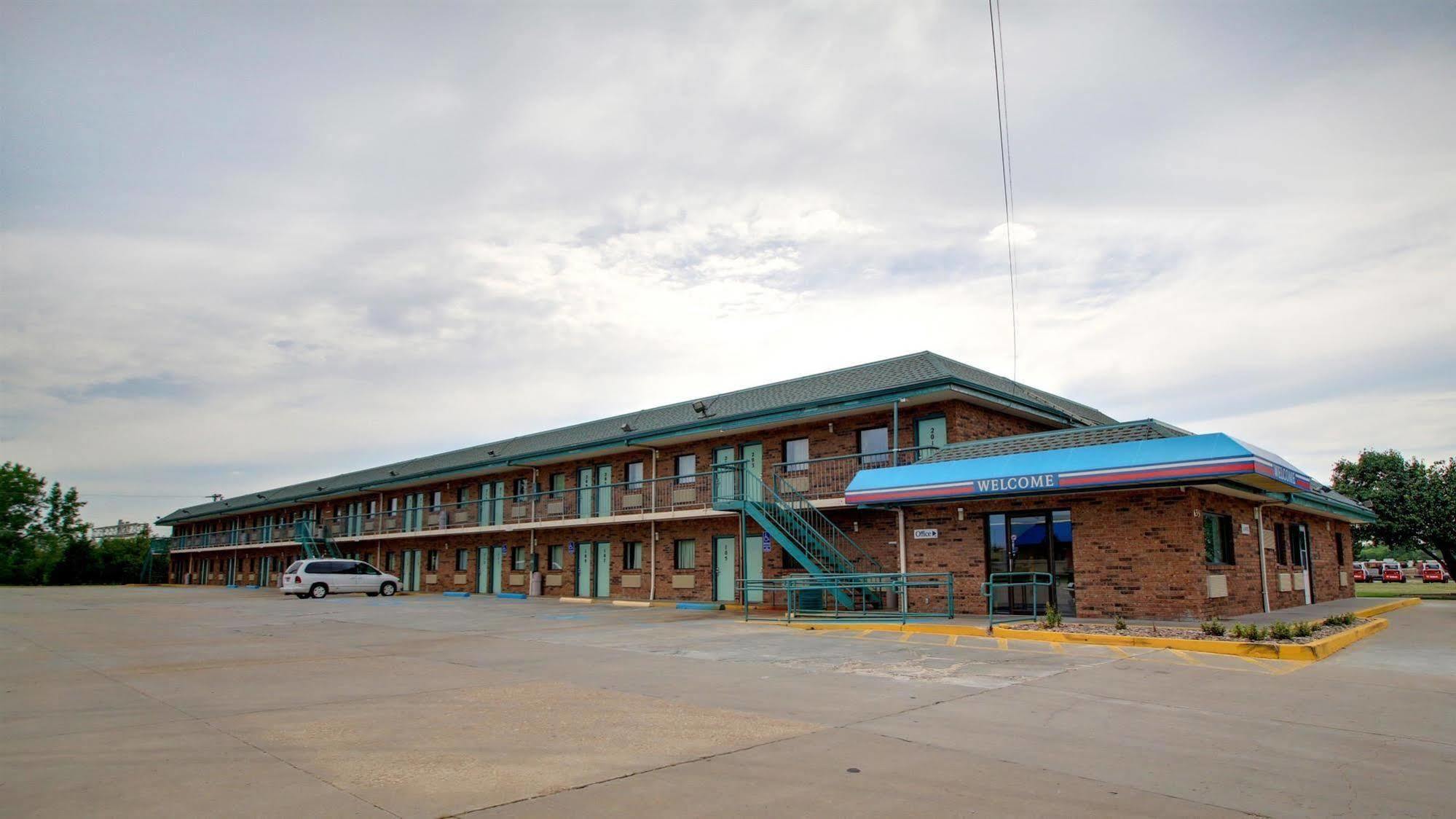 Motel 6-Salina, Ks Exterior photo